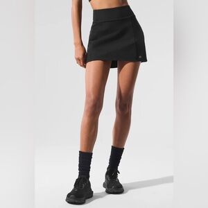 ALO Yoga Airbrush High-Waist Good Form Tennis Skirt black size xxs